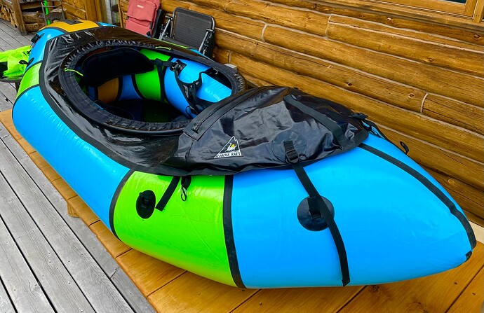 Alpacka Gnarwhal with bow bag