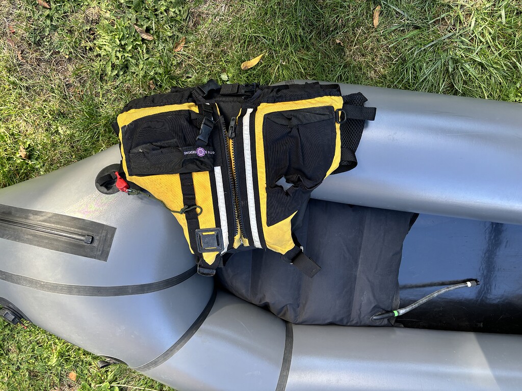 For Sale: Lotus Designs Medium Type III PFD - for-sale - APA